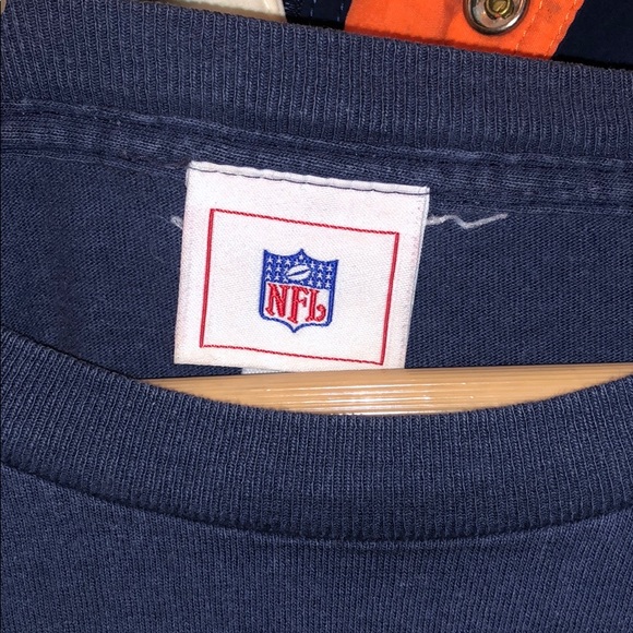 Chicago Bears Long Sleeved Shirt M - Picture 3 of 4